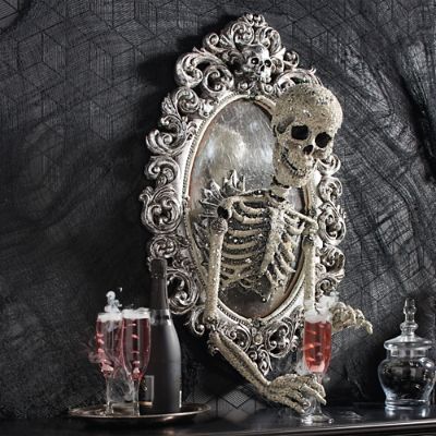 超希少 SHARE SPIRITアンティークガラス スカル リング ディスプレイ Sorceress Skull Framed Mirror | Grandin Road