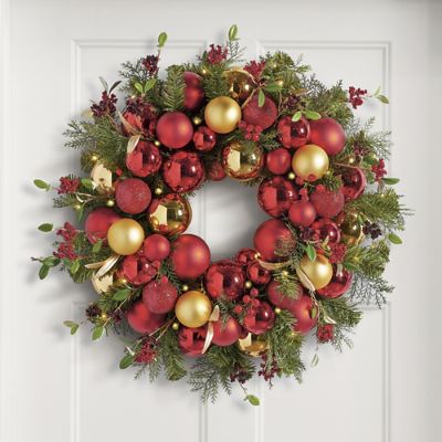 Holiday Tradition Cordless Wreath | Grandin Road