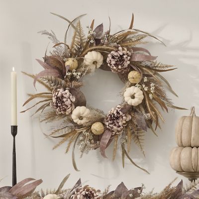 Adjustable Wreath Stand, Grandin Road