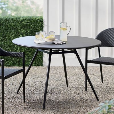 Tatum Outdoor Dining Table, 47