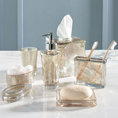 Vizcaya Bath Accessories