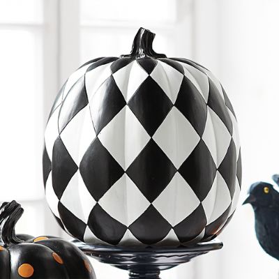 pumpkins 様 黒ひげ＆赤髪＆大蛇丸 Black and White Harlequin Pumpkin | Grandin Road