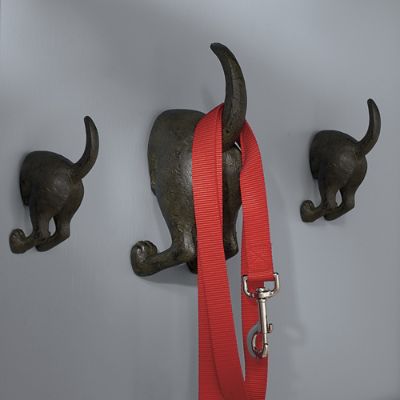 Dog tail leash store hook