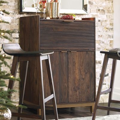 Oak Park Bar Grandin Road