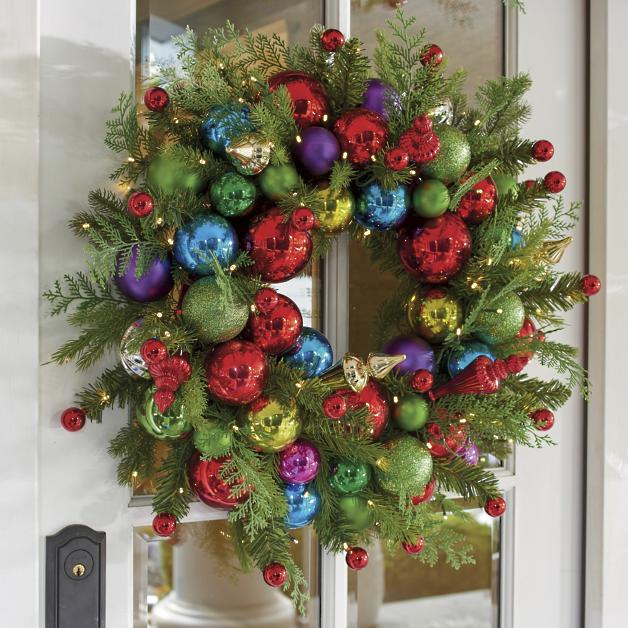 LIVIVO Christmas Wooden Wreath Garland with Bright Light-Up LEDs and Festive Advent Designs For Window 10 LED Door Stairwell