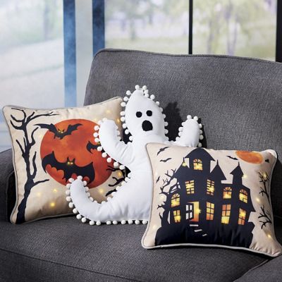 RARE NEW IN BOX Grandin Road Halloween Animated outlet Haunted Skeleton Hand Pillow