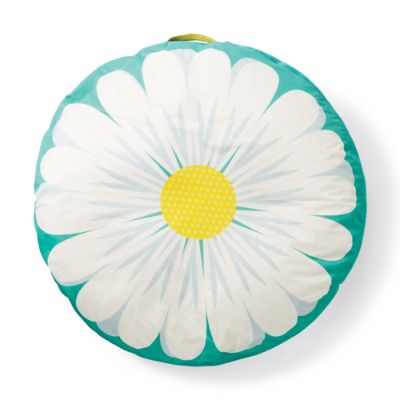 Medallion Daisy Flower Float | Grandin Road