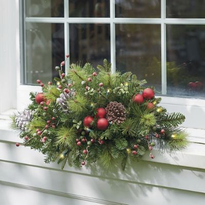 Hadley Holiday Cordless Window Swag, Set of Two Grandin Road