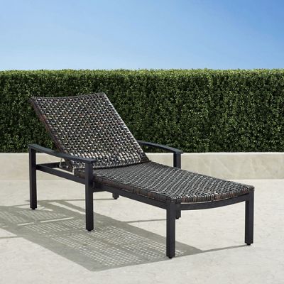 Aluminum wicker chaise discount lounge