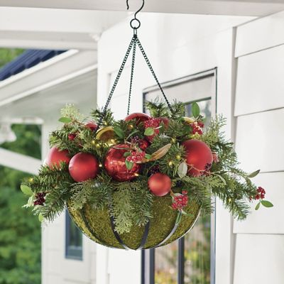 Holiday Tradition Cordless Hanging Basket | Grandin Road