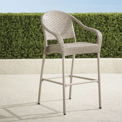 Frontgate cafe best sale curved stacking chairs