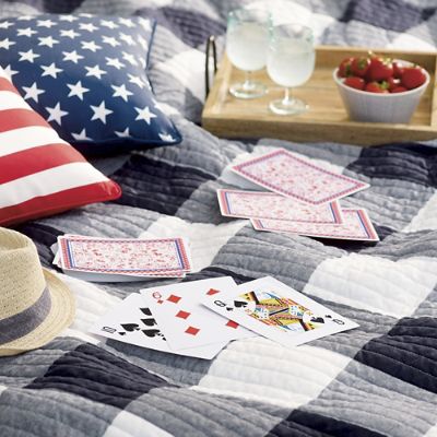 PATRIOTIC PLAYING CARDS 16個セット Patriotic Backyard Playing Cards | Grandin Road