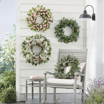 7 Spring Wreaths You Won't Find in Stores - Grandin Road Blog