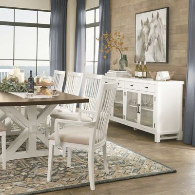 ホワイトカスク　ウルフヒル　ハイランドミスト Farmstead Sideboard | Grandin Road