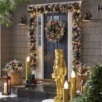 Retro Holiday Cordless Wreath, 26