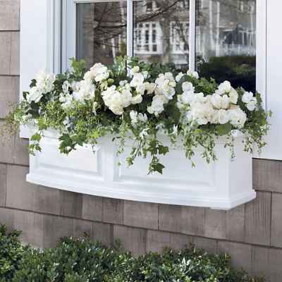 Nantucket Easy-Care Tall Tapered Planter