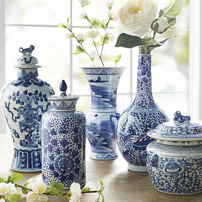 Details about   Receptacles Tabletop Classic Style Vases Blue Ceramics Home Desk Accessories New 